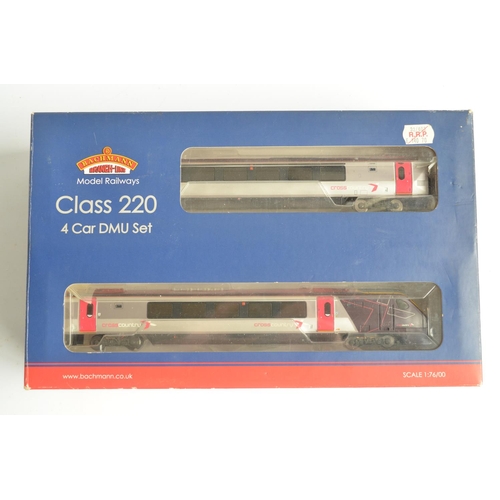 10 - Bachmann 32-603 Class 220 Cross Country 220017 4 car DMU OO gauge electric train set in excellent/ne... 