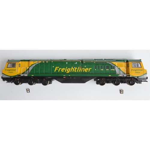 11 - Bachmann 31-586 Freightliner Powerhaul Class 70 70003 electric train model (very good though slightl... 