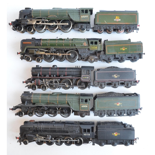 20 - Fourteen previously run OO gauge electric steam train models, various manufacturers to include Tri-a... 