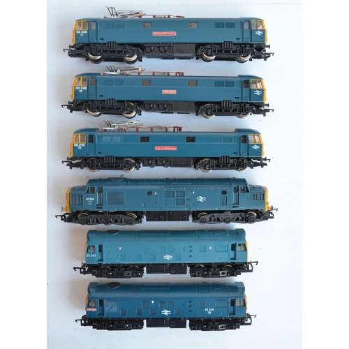 24 - Twelve previously run boxed OO gauge electric diesel locomotive train models (3x Class 25, 2x Class ... 