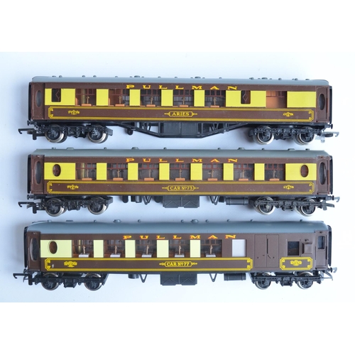 7 - Three boxed Wrenn OO gauge Pullman Super Detail coaches (standard release) to include W6000 2nd clas... 