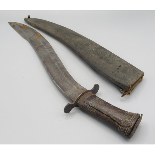 372 - 19th century Moroccan Koummya dagger with wooden hilt and brass scabbard, blade L9''. Also with a la... 