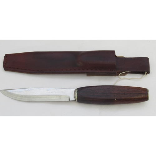 376 - Helle Fabrikker stainless steel knife in very good condition with wooden handle and original stitche... 