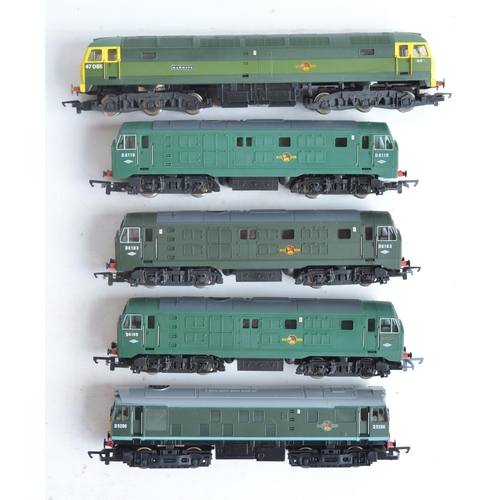 26 - Eleven previously run boxed OO gauge electric diesel locomotive train models (1x Class 25, 4x Class ... 