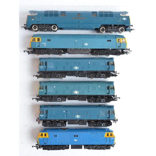 27 - Nine previously run boxed OO gauge electric diesel locomotive train models (4x Class 25, 2x Class 29... 