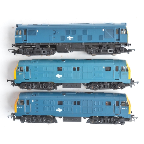 27 - Nine previously run boxed OO gauge electric diesel locomotive train models (4x Class 25, 2x Class 29... 