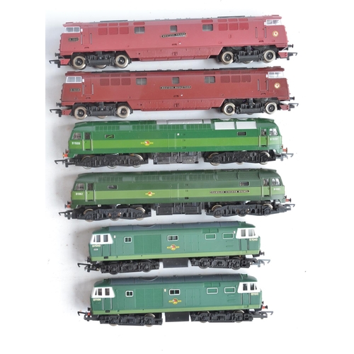 28 - Eleven previously run boxed OO gauge electric diesel locomotive train models (1x Class 25, 2x Class ... 