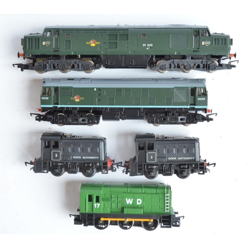 28 - Eleven previously run boxed OO gauge electric diesel locomotive train models (1x Class 25, 2x Class ... 