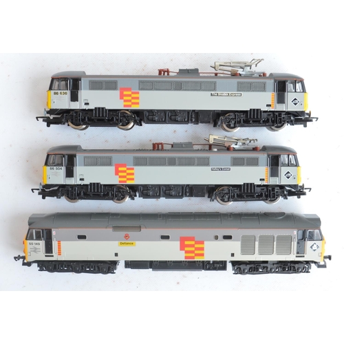 31 - Six previously run boxed OO gauge electric diesel locomotive train models in BR Railfreight fleet an... 