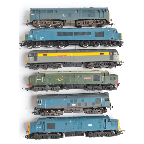 35 - Thirteen previously run OO gauge electric diesel locomotive train models from Hornby, Lima, Mainline... 