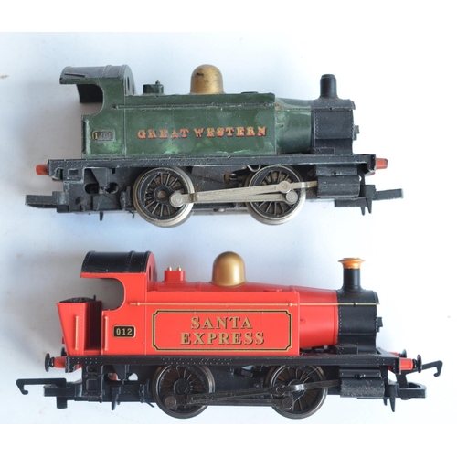 37 - Collection of previously used mostly OO gauge locomotives and passenger wagons including 6 boxed coa... 