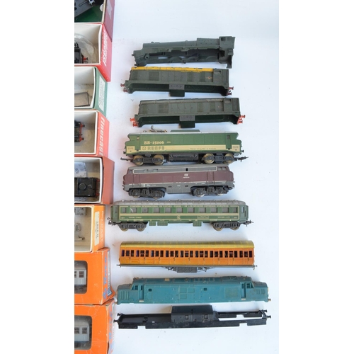 59 - Collection of generally partially built OO gauge white metal and brass steam locomotive kits (mostly... 