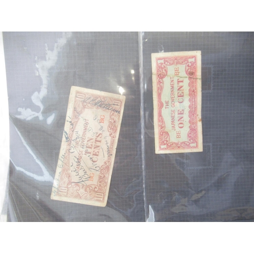 221 - Two folders containing American and other banknotes, to inc. 24 replica Confederate states banknotes... 