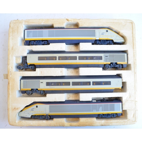 63 - Collection of previously run OO gauge electric train models and Inter-City passenger/Royal Mail coac... 