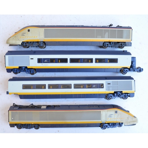 63 - Collection of previously run OO gauge electric train models and Inter-City passenger/Royal Mail coac... 