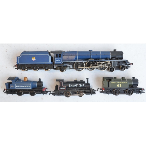 64 - Extensive collection of OO/HO gauge railway models including locomotives, passenger coaches and good... 