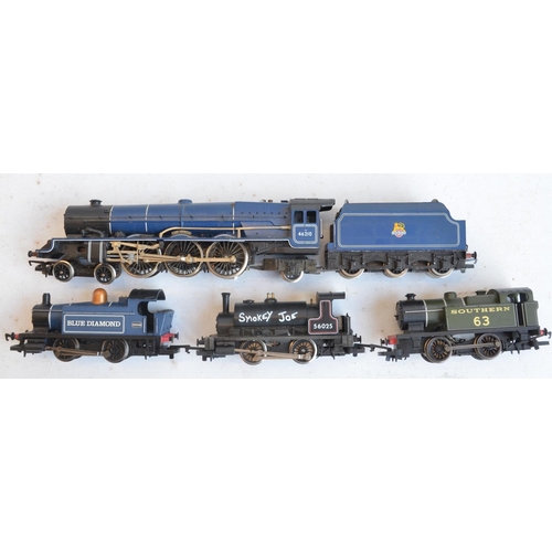 64 - Extensive collection of OO/HO gauge railway models including locomotives, passenger coaches and good... 