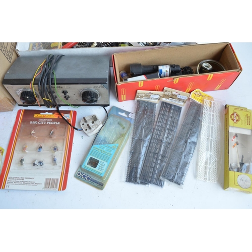 68 - Collection of mostly used OO gauge model railways scenic accessories, a Duette power controller, tre... 