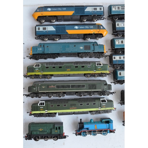 70 - Collection of unboxed previously run OO gauge railway models including electric locomotives with Hor... 