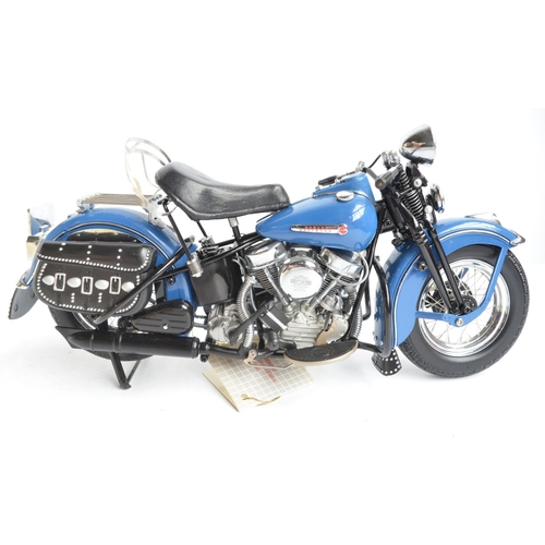 92 - Franklin Mint 1/10 scale 1948 Harley Davidson FL 'The First Panhead', diecast and plastic static mod... 