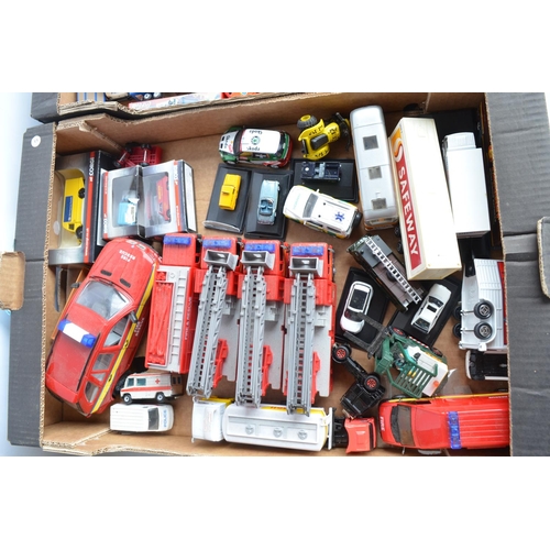 93 - Large collection of diecast model vehicles, various manufacturers to include Corgi, Atlas, lledo, Ox... 