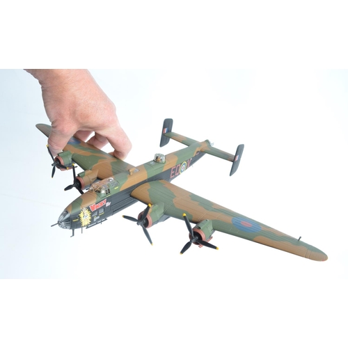 113 - Corgi Aviation Archive 1/72nd scale AA37208 diecast Handley Page Halifax BVII 'Vicky The Vicious Vir... 