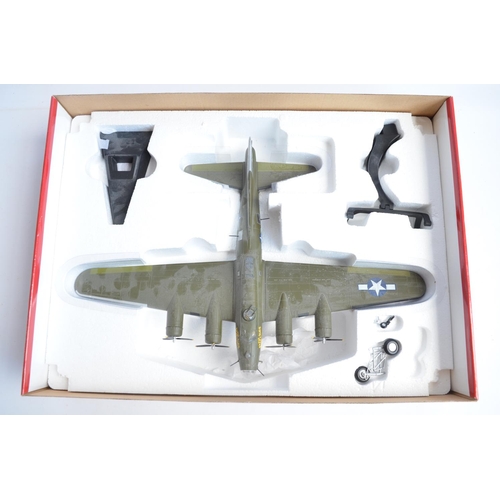 119 - Two Corgi Aviation Archive limited edition diecast B-17G Flying Fortress models to include AA33320 '... 