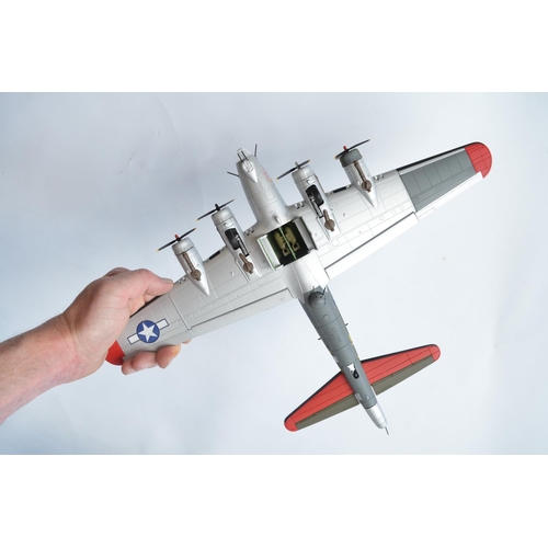 120 - Two Corgi Aviation Archive limited edition diecast B-17G Flying Fortress models to include AA33316 '... 