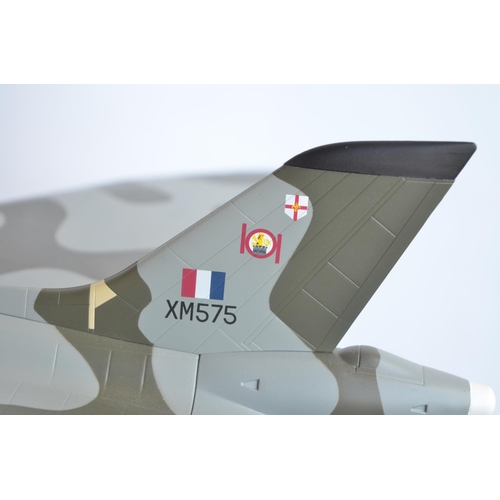 121 - Corgi Aviation Archive limited edition 1/72nd scale AA27204 Avro Vulcan B.2 XM 575 RAF 101 Sqn Waddi... 