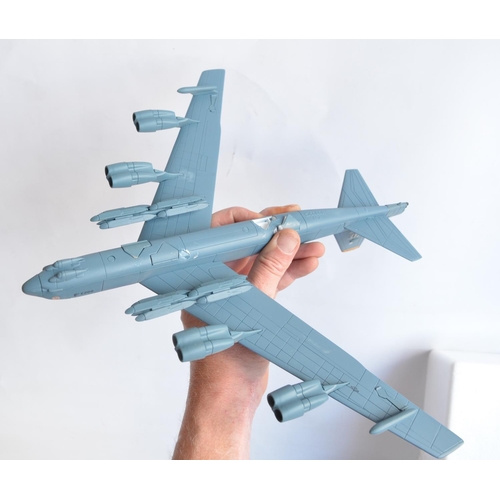 124 - Two Corgi Aviation Archive 1/144 scale diecast Boeing B-52 models, both A/F with damage/repairs, can... 