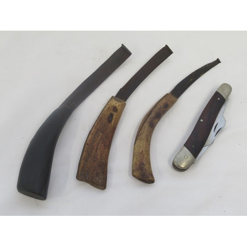 387 - Two bone-handled and one wooden-handled 4.5farrier knives and a herdsman's pocket knife. Longest bla... 