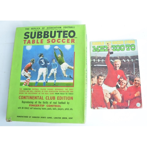 137 - Collection of boxed Subbuteo teams to include Aston Villa, Celtic (1 figure missing), Sheffield Unit... 