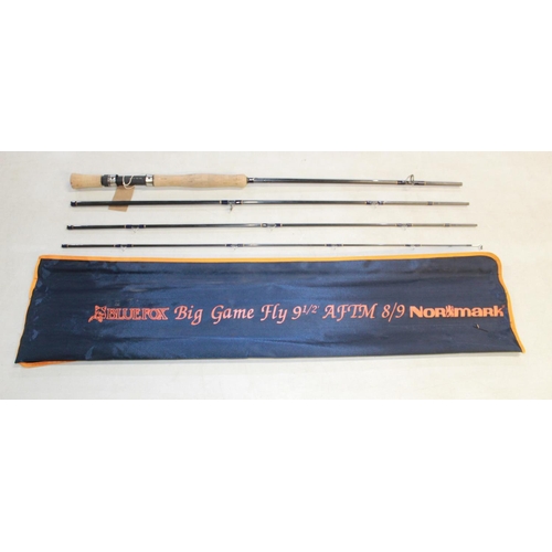 449 - Normark Bluefox 'Big Game Fly' three-section 9 1/2 ft rod in excellent condition, complete with orig... 