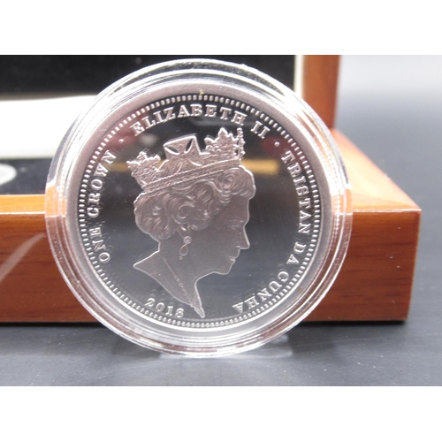 711 - Bradford Exchange - The Lest We Forget Armistice Centenary Poppy Coin set, inc. 2018 Quarter Soverei... 