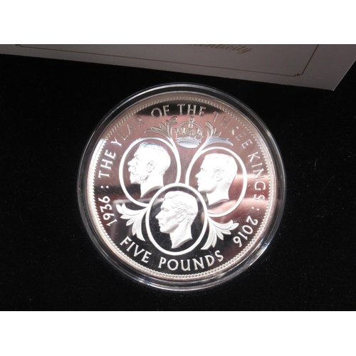 712 - Jubilee Mint - The Year of the Three Kings 80th Anniversary Solid Silver Proof 5oz coin, encapsulate... 