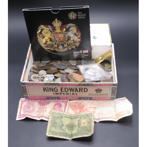 757 - Royal Mint 2008 UK Brilliant Uncirculated Coin Collection and a box cont. mixed collection of GB and... 