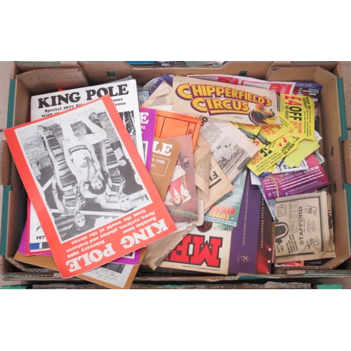 135 - Mixed collection of C20th and 21st Circus programmes, advertisements, King Pole Magazines, etc. (3 b... 