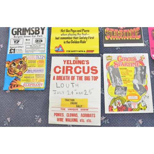 102 - Collection of mostly modern circus advertising posters, various circuses, many with venue details to... 