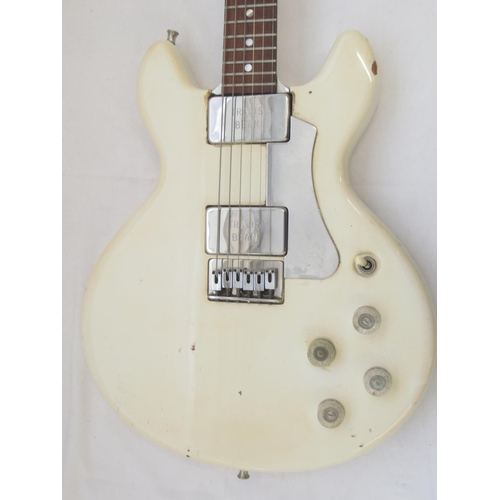 724 - Travis Bean TB-1000S, serial no. 879, white lacquer finish, aluminium neck and centrepiece, in metal... 