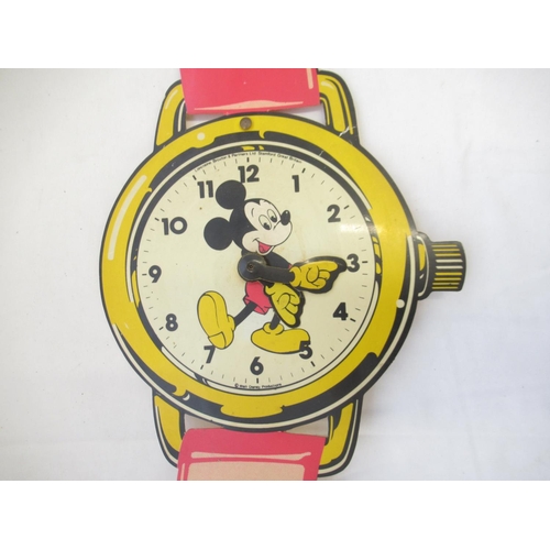 767 - Loncraine, Broxton & Partners Ltd. Walt Disney Mickey Mouse plastic wrictwatch clock with battery po... 