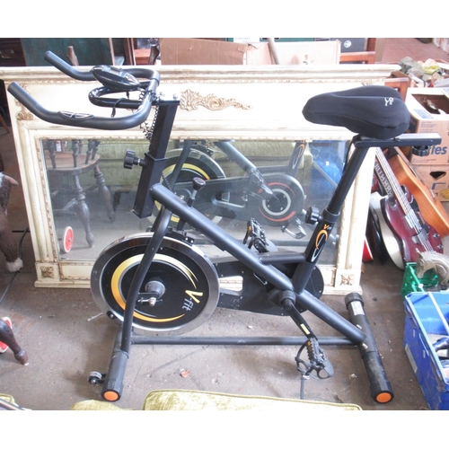 1245 - V-Fit cycle machine