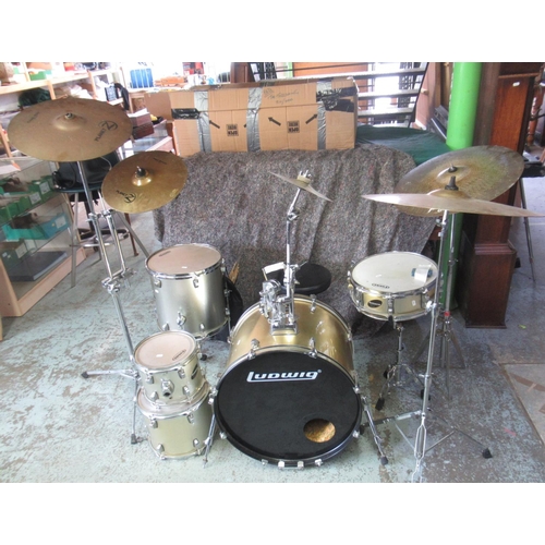 734 - Ludwig drum kit comprising 23