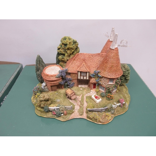 391 - Lilliput Lane limited edition Hestercombe Gardens L2063, with deeds and limited edition Harvest Home... 