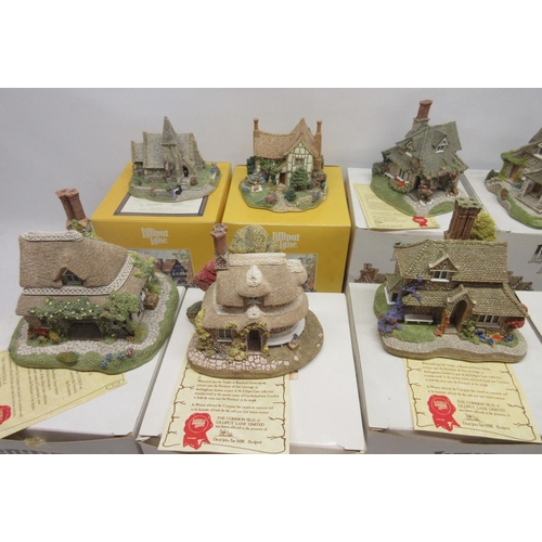 393 - Collection of ten lilliput lane cottages incl Circular Cottage, Diamond Cottage, Oak Cottage, Sweet ... 