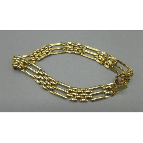 647 - Sherrie Hewson Collection - 18ct yellow gold 3 bar gate bracelet, stamped 18k, L20cm, 11.4g