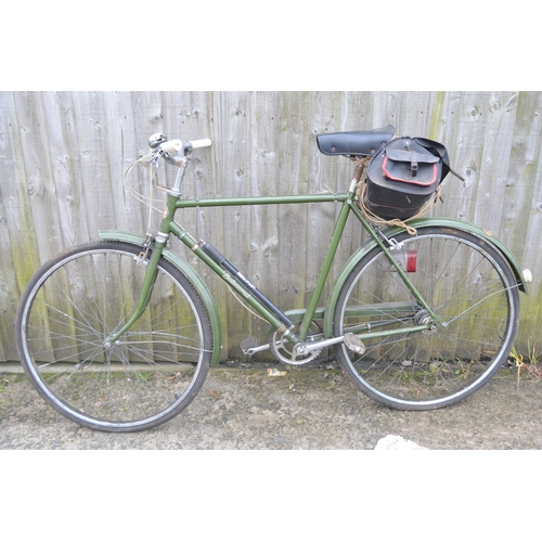 792 - Vintage Hercules Balmoral 3 gear (Sturmey Archer) bicycle, with pump and leather bike satchel