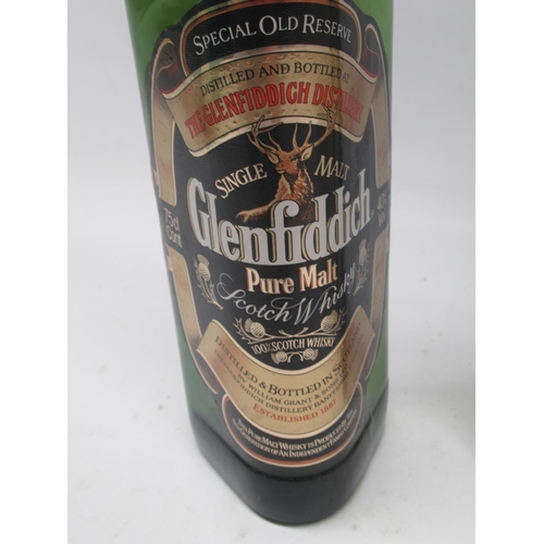 213 - Two bottles Glenfiddich Single Malt Scotch Whisky: 'Clan Sinclair' with original tin, 75cl/43%; and ... 