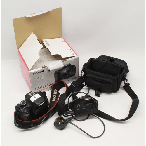 201 - Canon 600D camera body with accessories