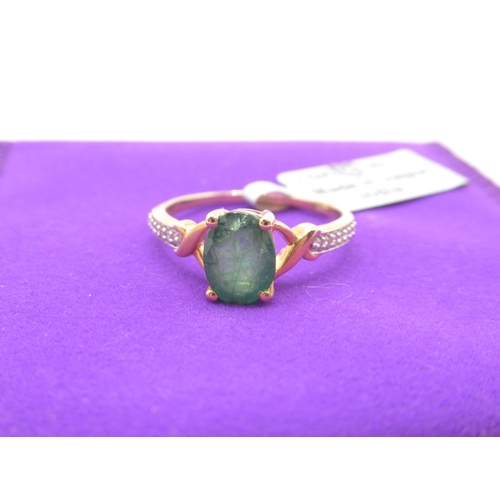 318 - Gemporia - Minas Geraid emerald and white zircon 9k gold ring, size R to S, metal weight 2.09g, with... 