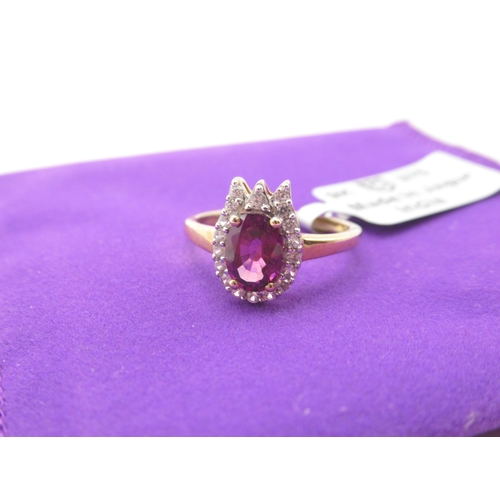 377 - Gemporia - Comeria garnet and white zircon 9k gold ring, size J to K, metal weight 2.0g, with certif... 